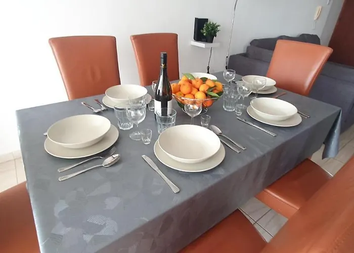 アパート Vasilas #2 ラルナカ